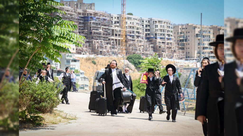 שבת 'זכרו' בעיה"ק צפת של חברי קהל 'יטב לב' דסאטמאר
