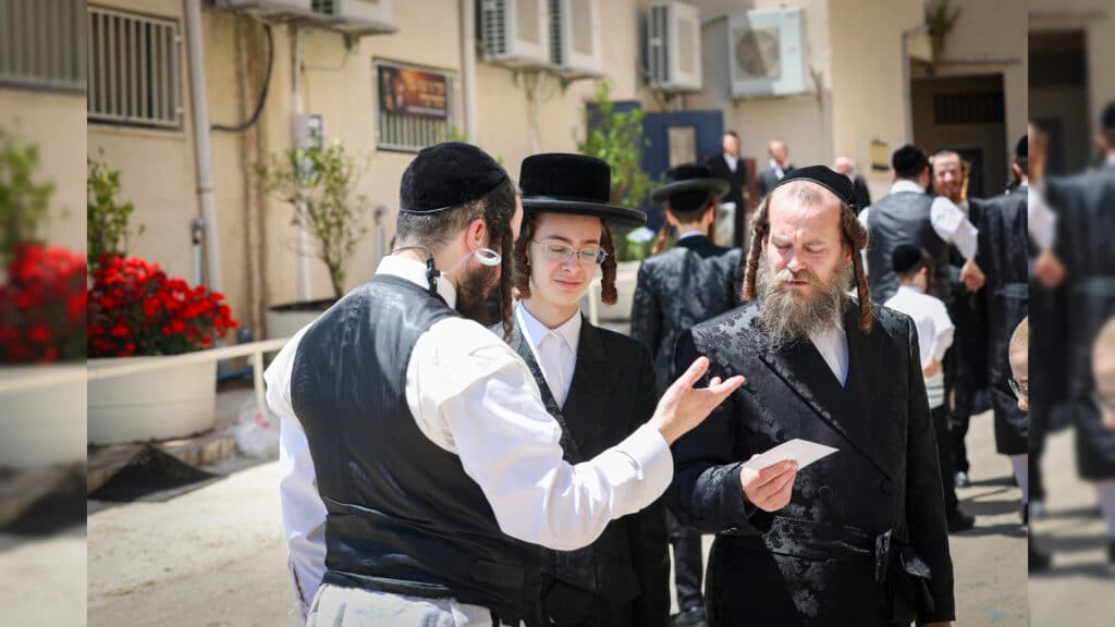 שבת 'זכרו' בעיה"ק צפת של חברי קהל 'יטב לב' דסאטמאר