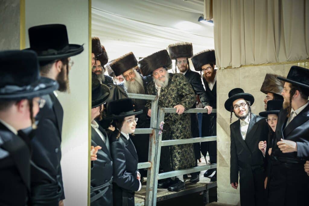 שבע ברכות יוקרתי של מכון 'אור פני משה' בויז'ניץ