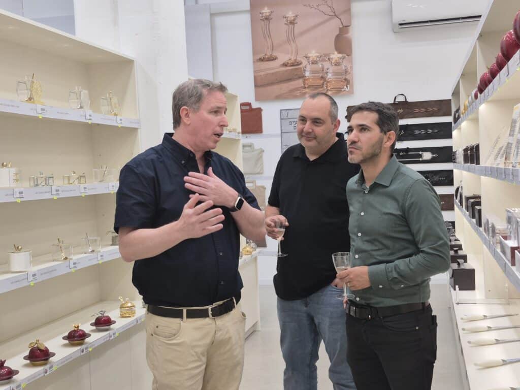 בטקס רב רושם: נחנך אולם התצוגה של 'ארט יודאיקה'