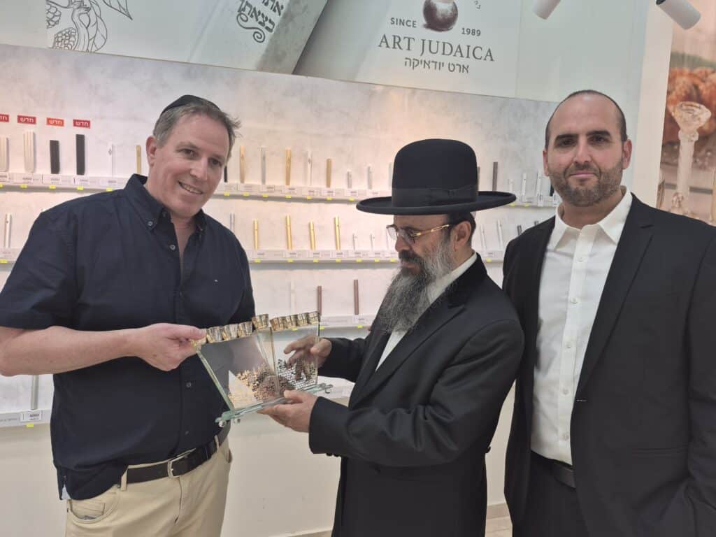 בטקס רב רושם: נחנך אולם התצוגה של 'ארט יודאיקה'