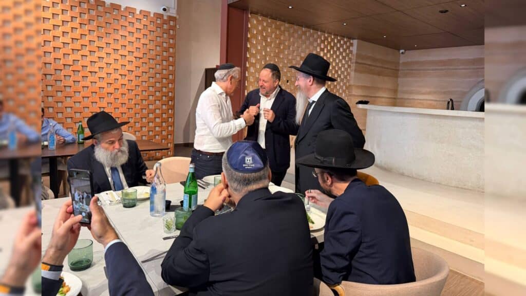 היסטוריה בפנמה: רבה של רוסיה במסע חיזוק וסיום הש"ס