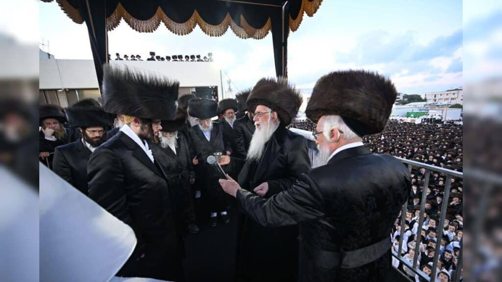 שמחת נישואי נכדת כ"ק מרן האדמו"ר מצאנז שליט"א