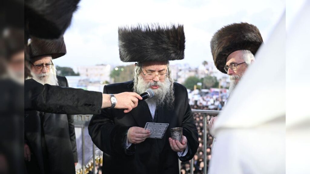 שמחת נישואי נכדת כ"ק מרן האדמו"ר מצאנז שליט"א