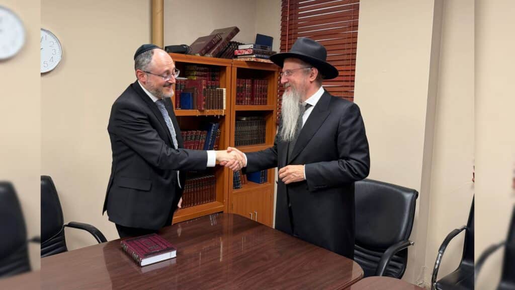 היסטוריה בפנמה: רבה של רוסיה במסע חיזוק וסיום הש"ס