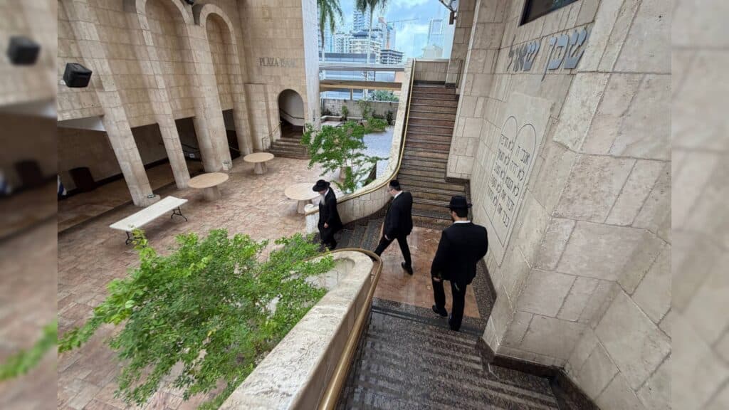 היסטוריה בפנמה: רבה של רוסיה במסע חיזוק וסיום הש"ס