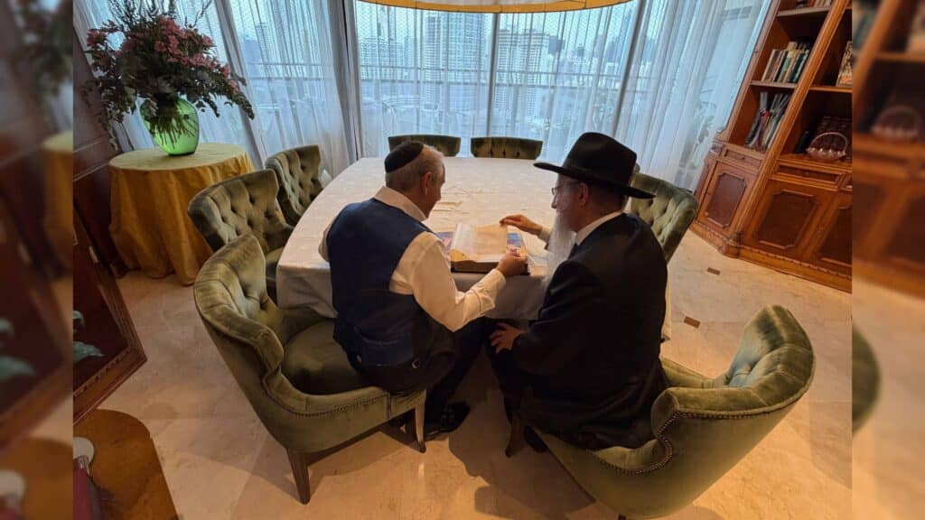 היסטוריה בפנמה: רבה של רוסיה במסע חיזוק וסיום הש"ס