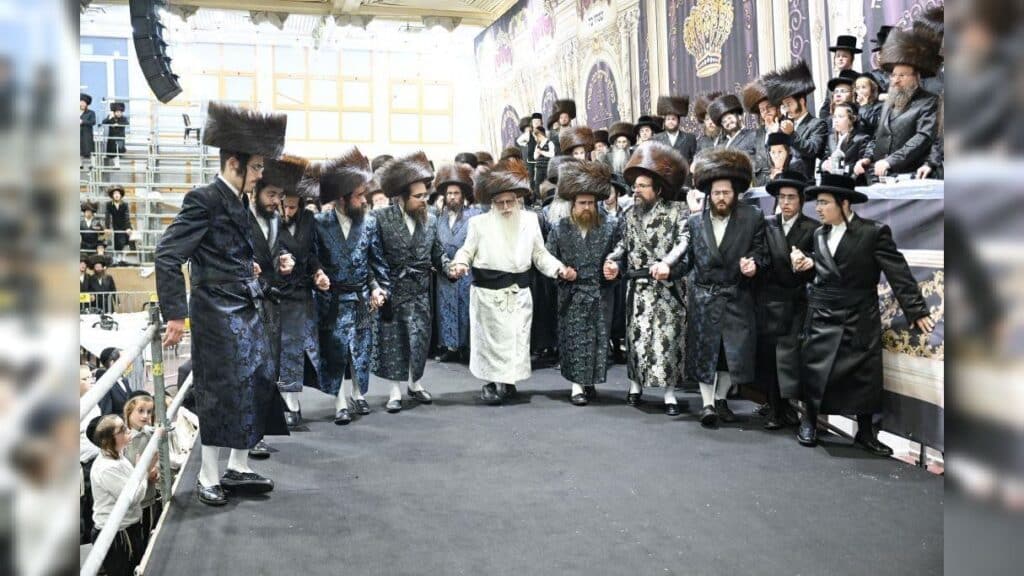 שמחת נישואי נכדת כ"ק מרן האדמו"ר מצאנז שליט"א