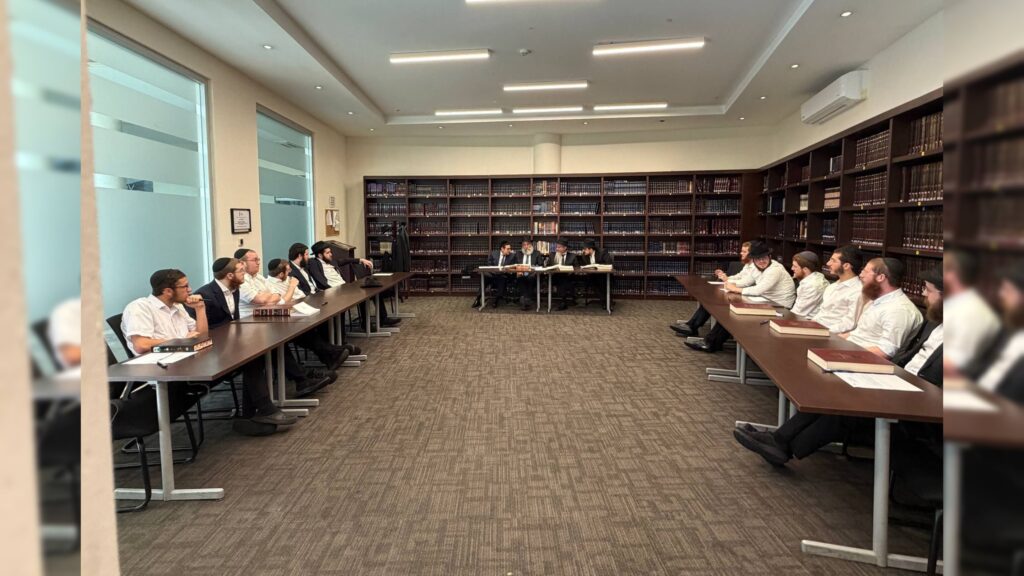 היסטוריה בפנמה: רבה של רוסיה במסע חיזוק וסיום הש"ס