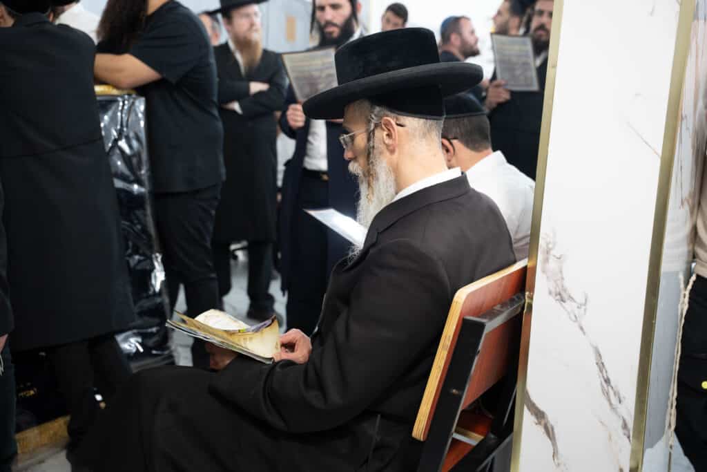המונים בהילולת רבי ישמעאל כהן גדול