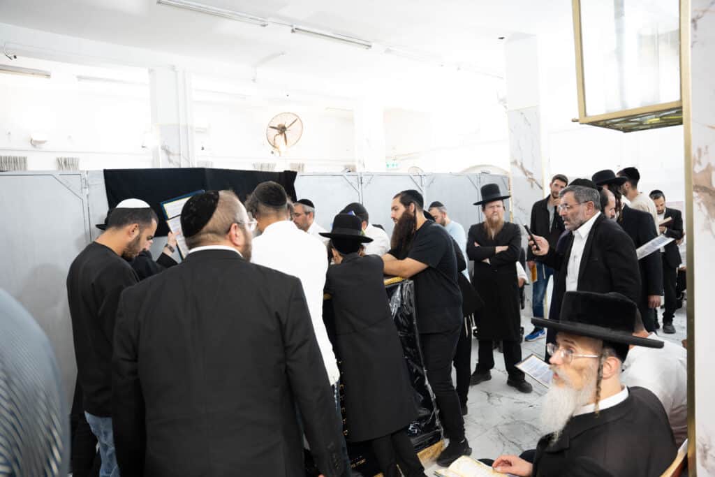 המונים בהילולת רבי ישמעאל כהן גדול