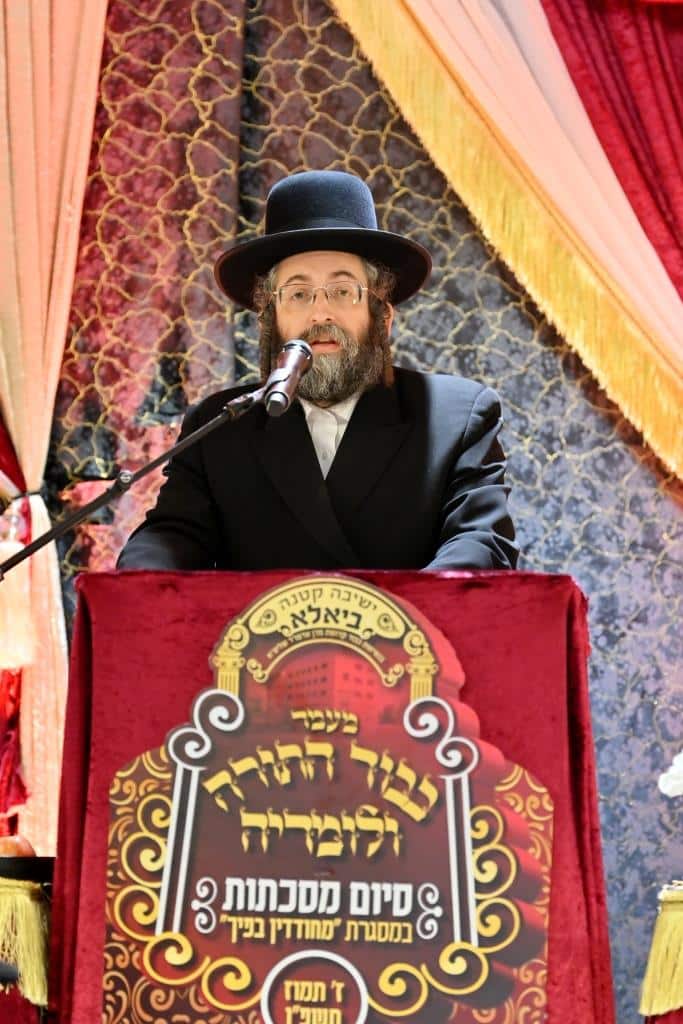 גלריה: המעמד בביאלא והסיפור המרגש של האדמו"ר