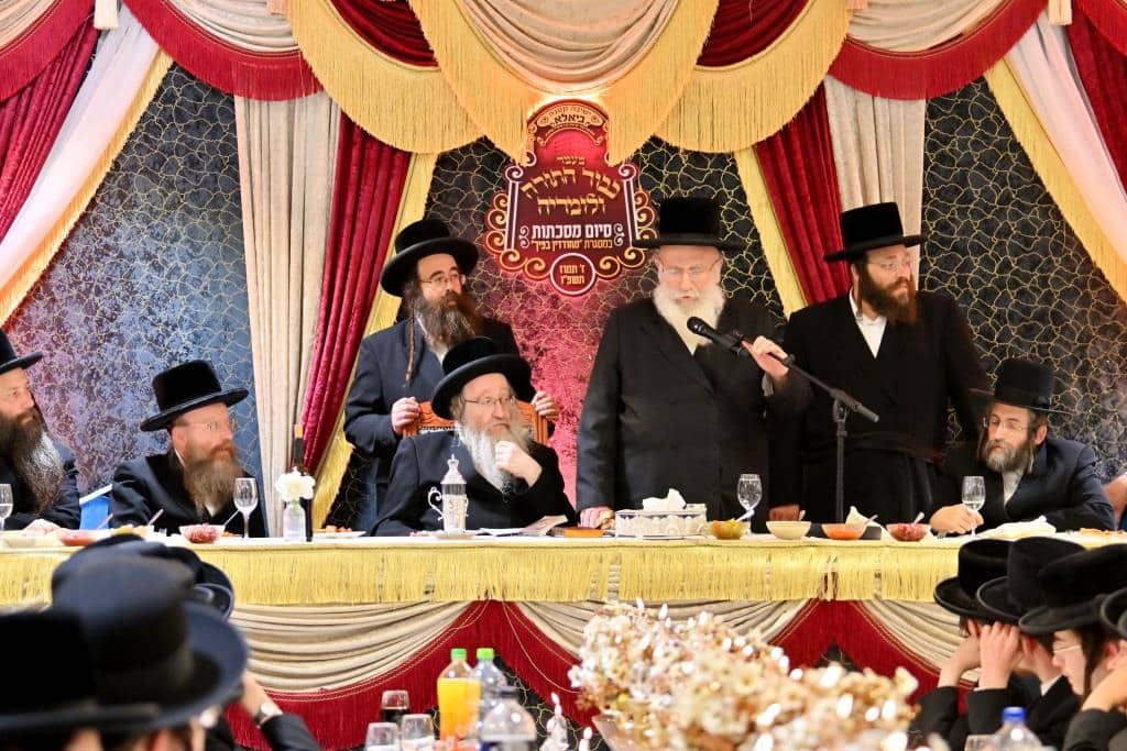 גלריה: המעמד בביאלא והסיפור המרגש של האדמו"ר