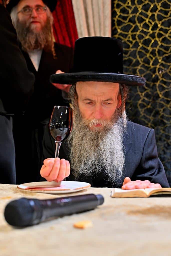 גלריה: המעמד בביאלא והסיפור המרגש של האדמו"ר