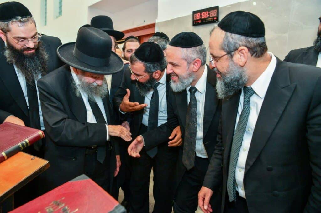 הגר"א פילץ בישיבה הגדולה "אוהל תורה"
