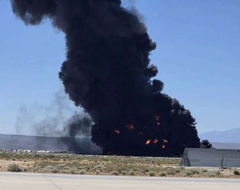 תיעוד: מפציץ B-52 של ארה"ב התרסק שניות לאחר ההמראה