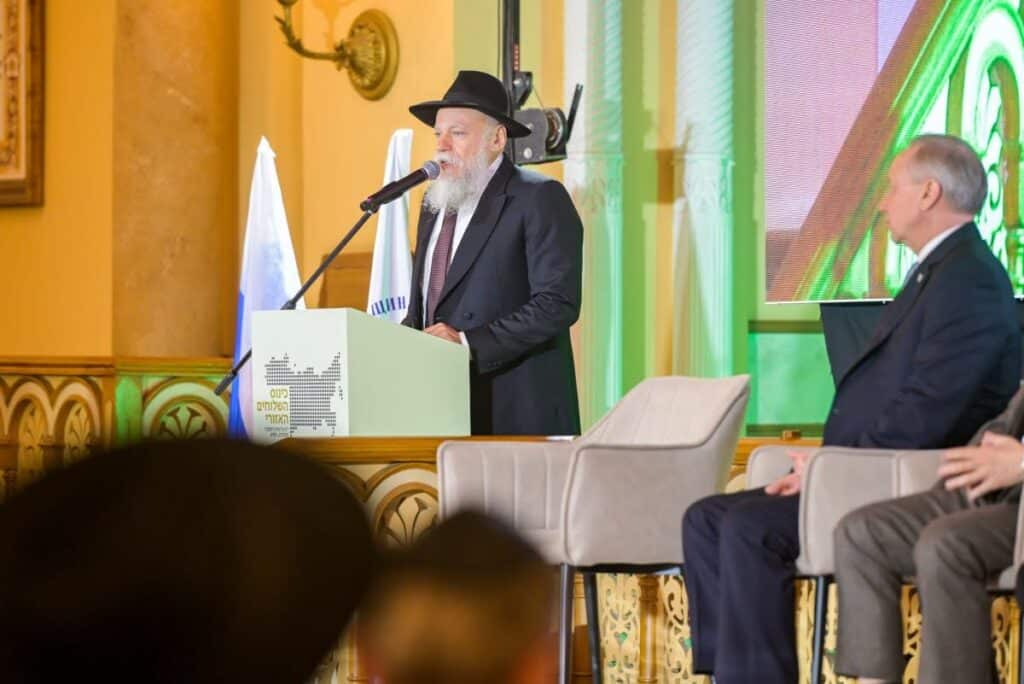 99 שנים אחרי המאסר: הניצחון המוחץ של חב"ד ברוסיה