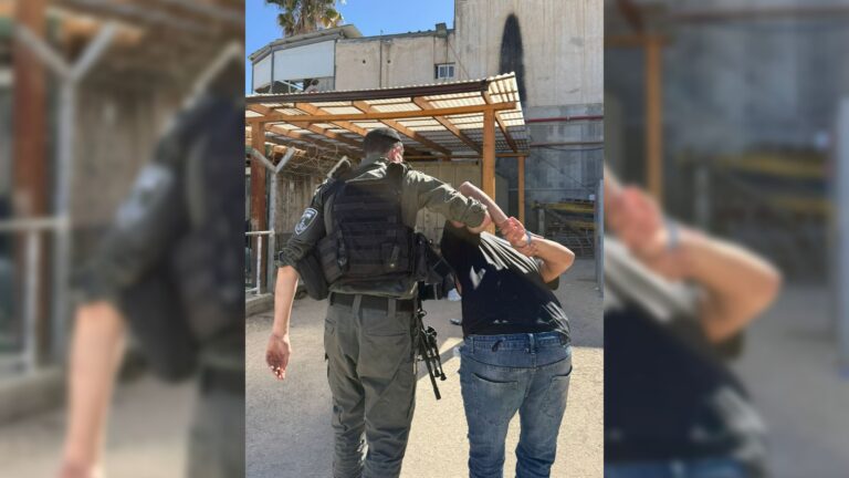 הסתננו לשטח ישראל – החליפו בגדים ונעצרו בתוך מיניבוס