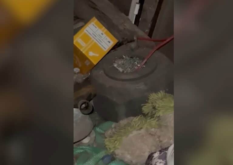 כוחות צה"ל חשפו מחסן מטעני חבלה ממולכד – צפו בתיעוד