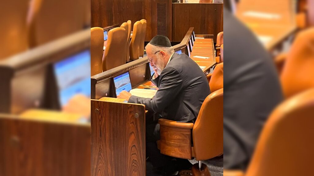 איצקוביץ': בר היין לנגיד של גור ושיחת השכנוע בפרסה בכנסת