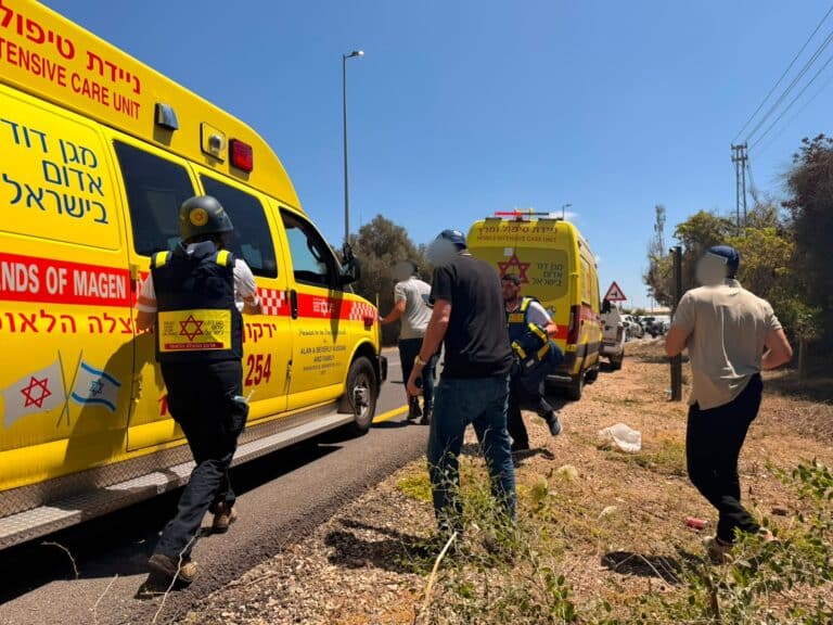 הרוג וארבעה פצועים בפיגוע ירי בשרון, המחבל – ערבי ישראלי