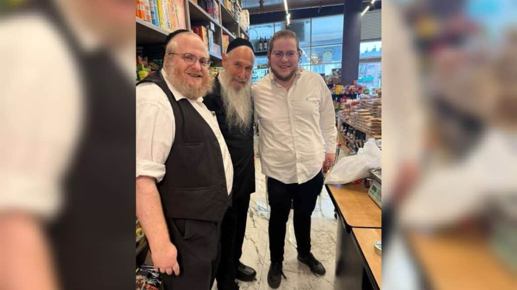 איצקוביץ': הטיסה שבוטלה, אורח בשיעור התניא וחתונות השנה