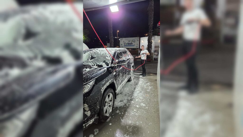 איצקוביץ': הטיסה שבוטלה, אורח בשיעור התניא וחתונות השנה