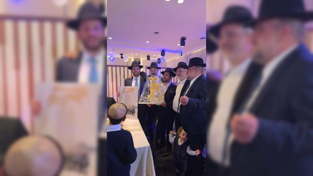איצקוביץ': הטיסה שבוטלה, אורח בשיעור התניא וחתונות השנה