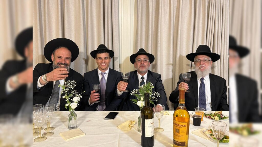 איצקוביץ': הטיסה שבוטלה, אורח בשיעור התניא וחתונות השנה