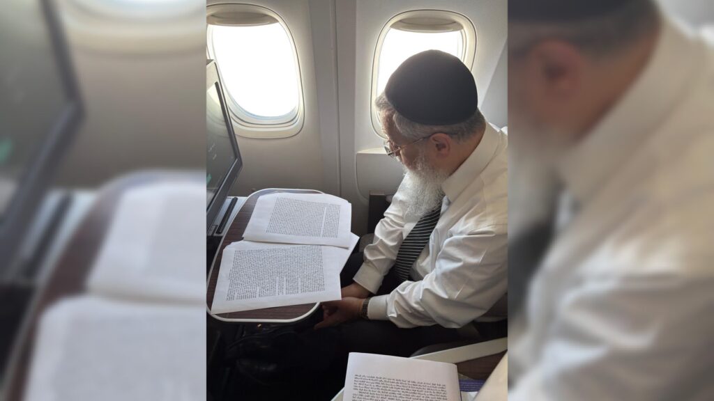 המשב"ק: דין התורה שמאיים על הישיבה והדמעות מול המצבה
