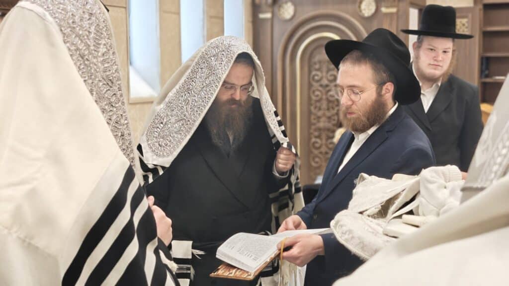 המשב"ק: דין התורה שמאיים על הישיבה והדמעות מול המצבה