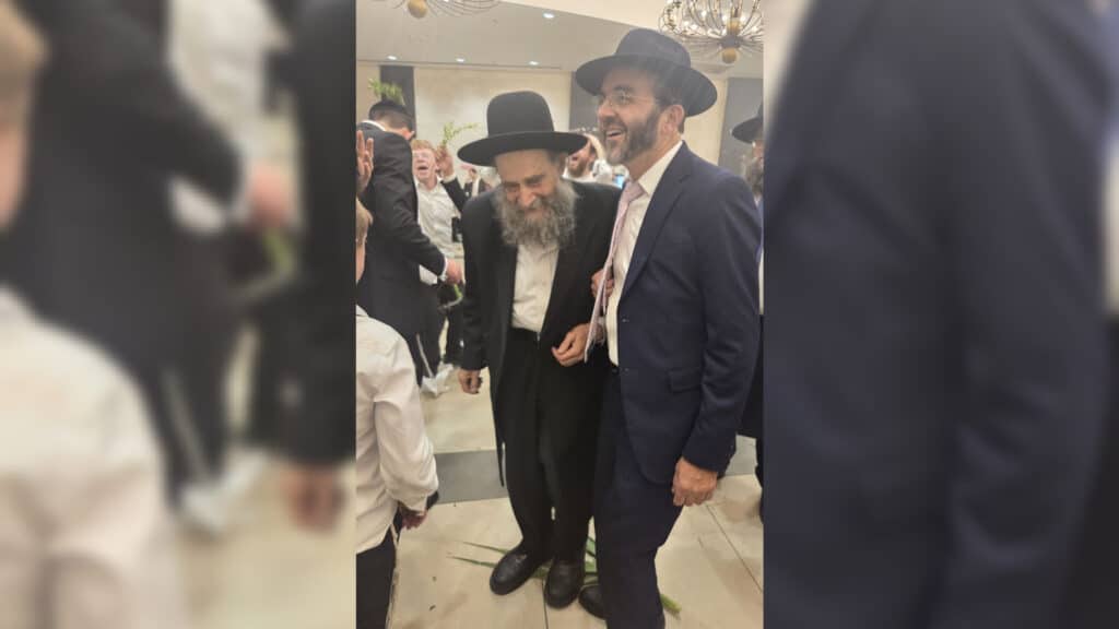 המשב"ק: דין התורה שמאיים על הישיבה והדמעות מול המצבה