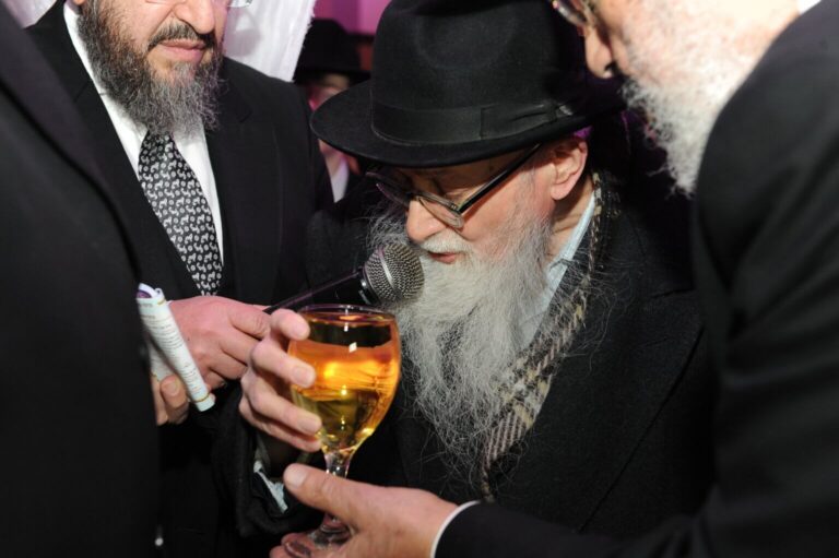 התפללו: המקובל וחותנו של הראשון לציון מאושפז במצב קשה