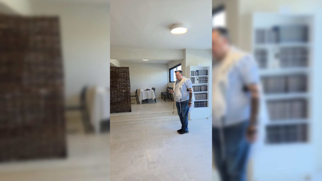איצקוביץ': הדרמה בבית שמש, התוכי של ראש העיר ואורח בלשכה