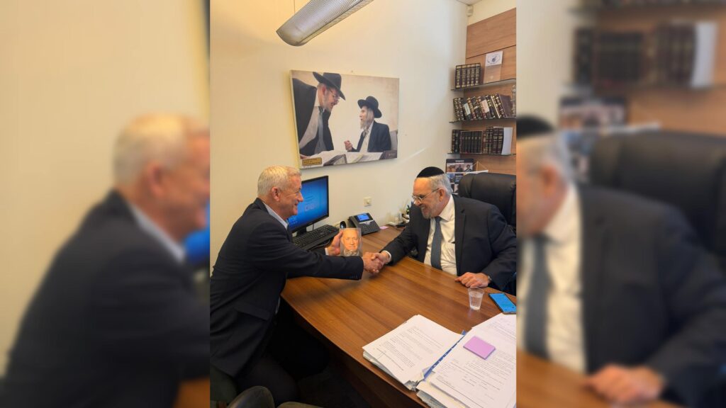 איצקוביץ': הדרמה בבית שמש, התוכי של ראש העיר ואורח בלשכה