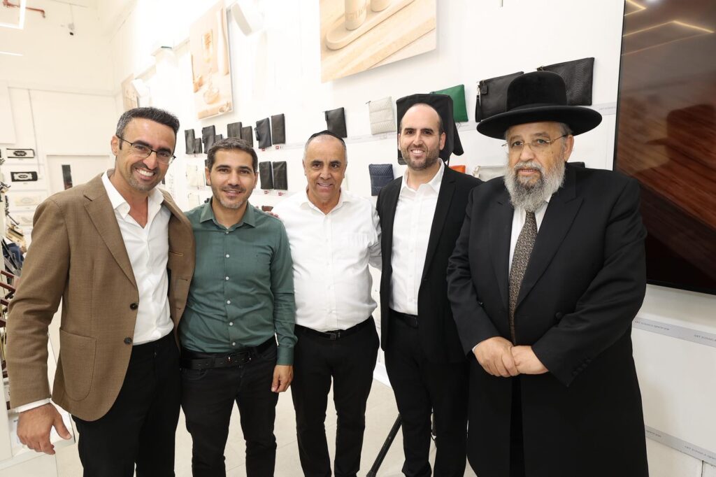 בטקס רב רושם: נחנך אולם התצוגה של 'ארט יודאיקה'