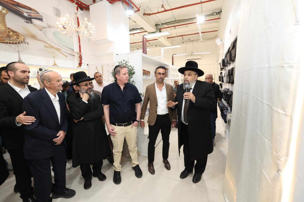 בטקס רב רושם: נחנך אולם התצוגה של 'ארט יודאיקה'