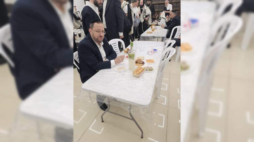 איצקוביץ': העסקה שהתפוצצה והבקשה של אב הכלה