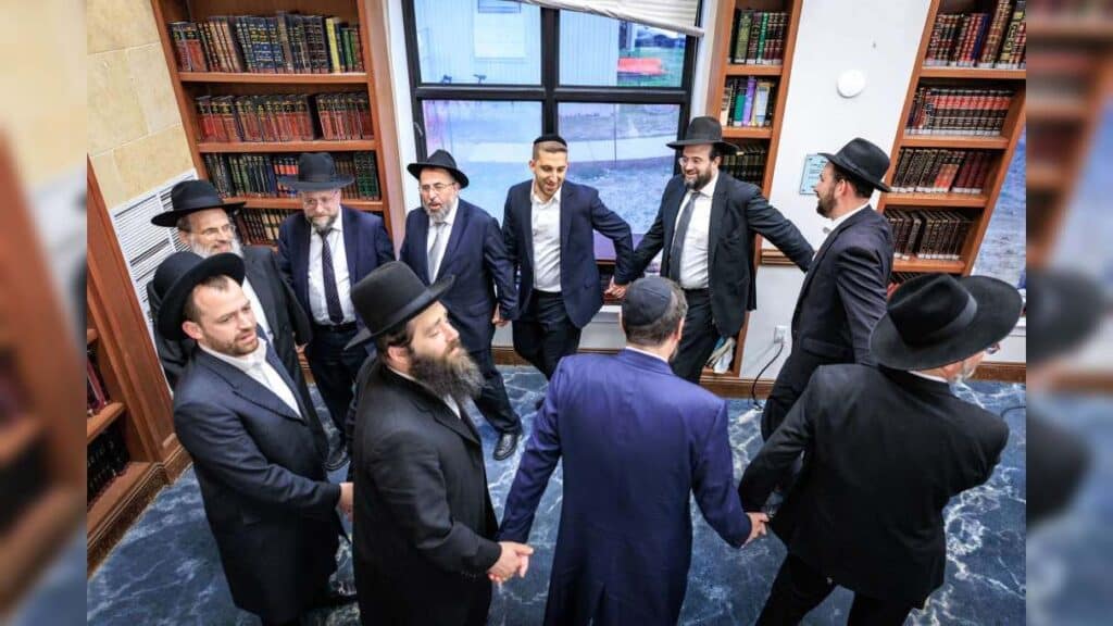 מעמדי חיזוק בדיל למען קרן עולם התורה