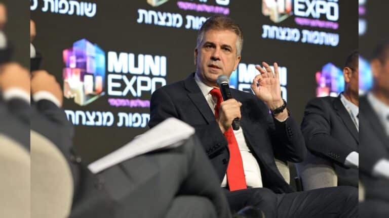 "כל עוד אין פירוק של חיזבאללה, אנחנו נשאר בלבנון"