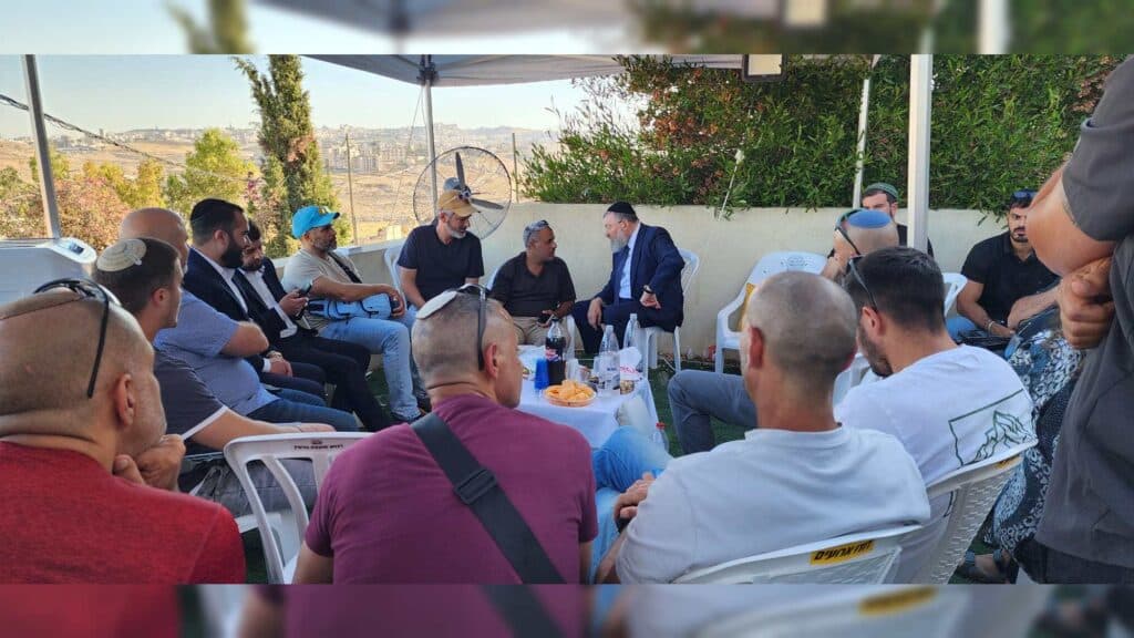 איצקוביץ': העסקה שהתפוצצה והבקשה של אב הכלה