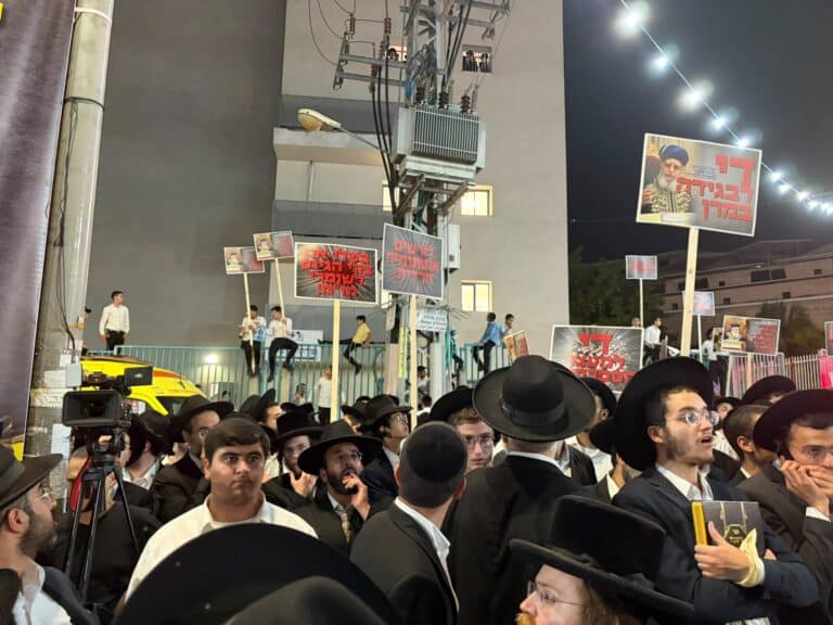 הגר"י יוסף: "חיילים נהרגים בגלל הגזירות של השלטונות"