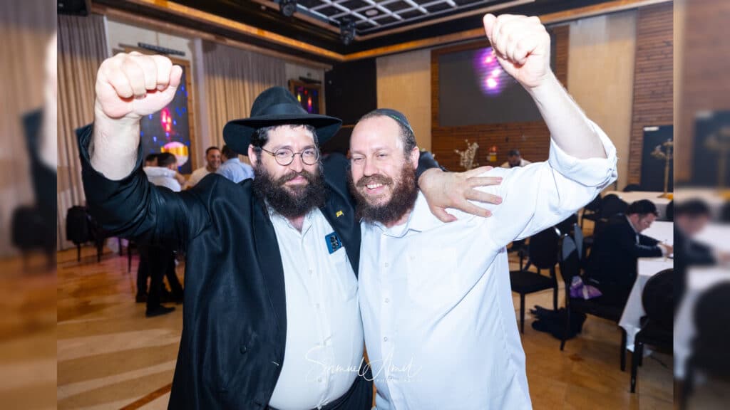העיתונאי החב"די השיא את בתו: צמרת המדינה עלתה לאחל מזל"ט