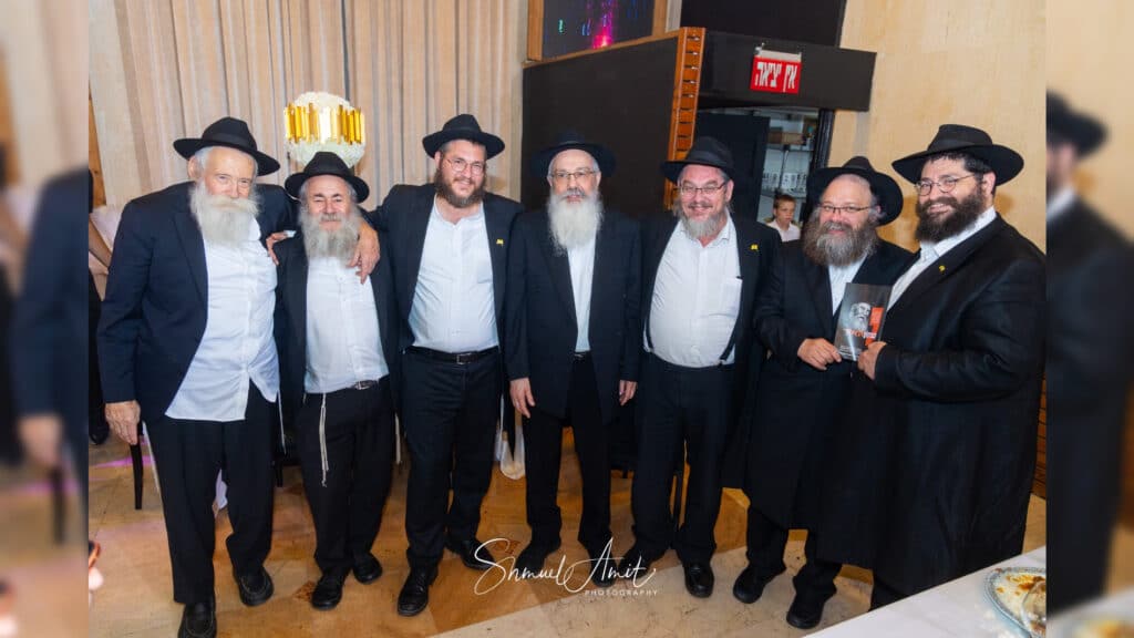 העיתונאי החב"די השיא את בתו: צמרת המדינה עלתה לאחל מזל"ט