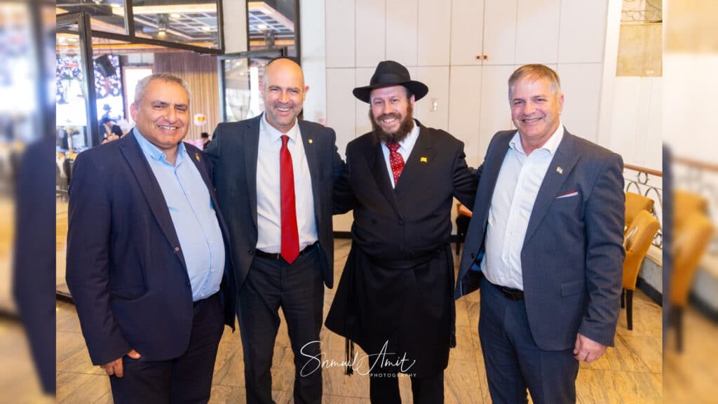 העיתונאי החב"די השיא את בתו: צמרת המדינה עלתה לאחל מזל"ט
