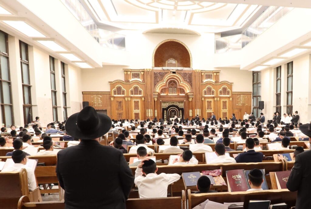 מיליארדים, מטוסים והון לצדקה: נגידי עולם התורה נחשפים מיליארדים, מטוסים והון לצדקה: נגידי עולם התורה נחשפים