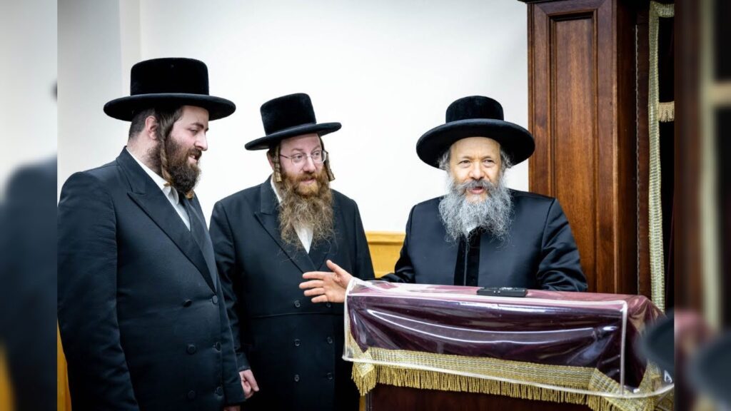 גלריה: תלמידי הישיבה ממוסקבה נבחנו אצל גדולי הדור בארה"ב
