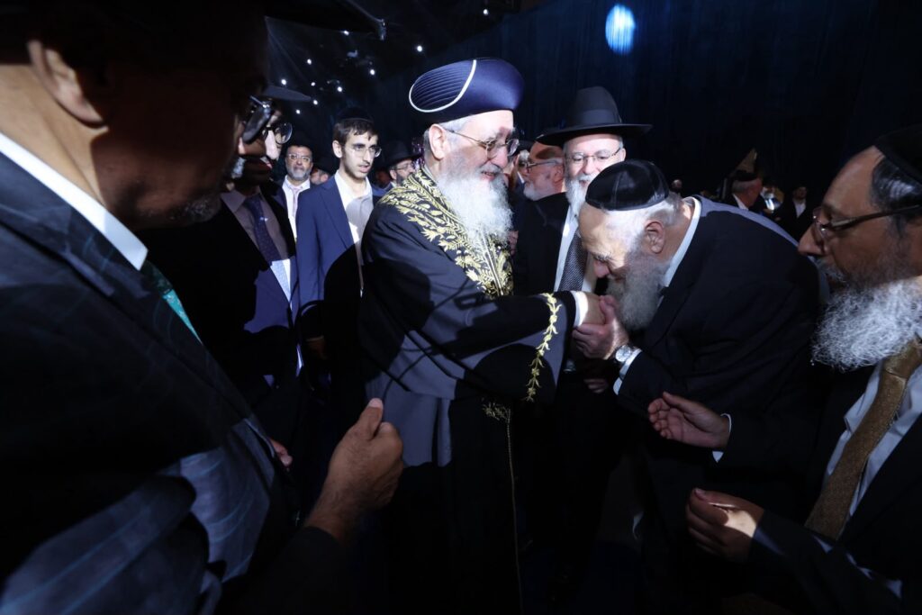40 שנים לממלכת התורה 'יחווה דעת'