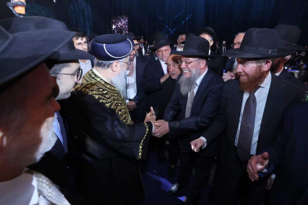 40 שנים לממלכת התורה 'יחווה דעת'