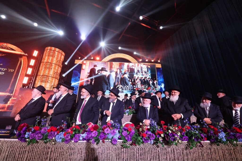 40 שנים לממלכת התורה 'יחווה דעת'